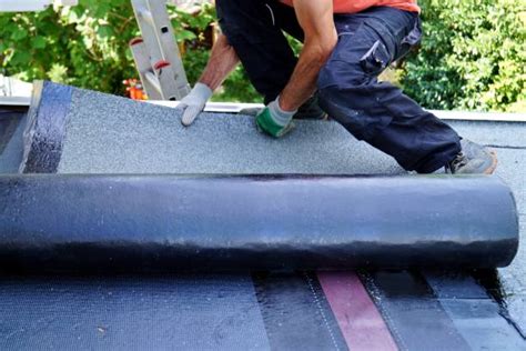 how long does roof tar smell last|Dealing With That New Roof Smell – dehlinger